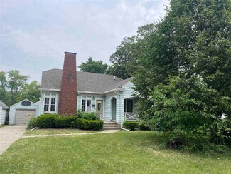 809 Glenwood Ave, Ottumwa, IA 52501