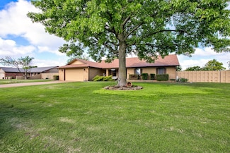520 Applewood, Enid, OK 73701