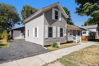 110 S State St, Niles, MI 49120