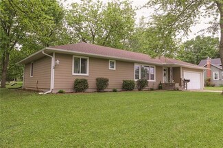 703 W 3rd St, Holden, MO 64040