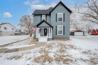 804 E Main St, Greentown, IN 46936