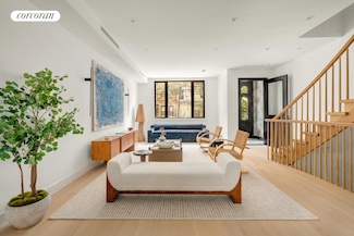 137 Kingsland Ave, Brooklyn, NY 11222
