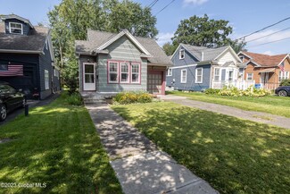 69 Forest Ave, Albany, NY 12208