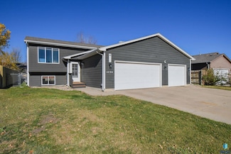 6200 W 66th St, Sioux Falls, SD 57106