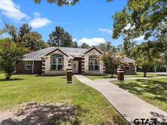 13860 Farm To Market Road 645, Palestine, TX 75803