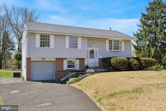 238 Colonial Dr, Warminster, PA 18974