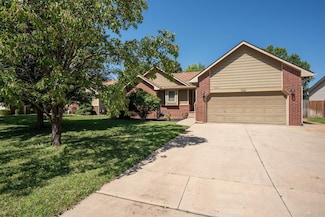 11843 W Carr Ct, Wichita, KS 67209