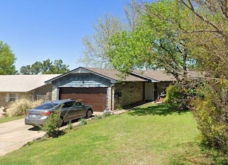 331 W Silverwood Dr, Oklahoma City, OK 73110