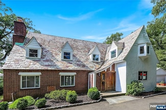 317 Booth Ave, Englewood, NJ 07631