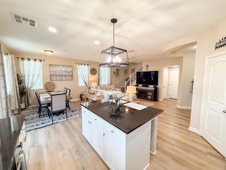 1410 Franceschi Dr, Chula Vista, CA 91913
