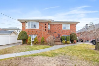 15744 97th St, Howard Beach, NY 11414