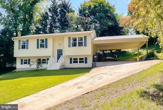 6571 11th St, Chesapeake Beach, MD 20732