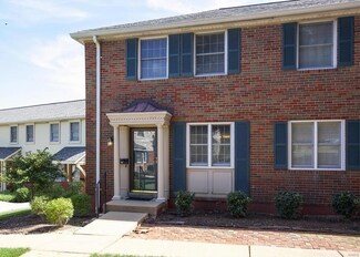 8959 S Swan Cir, Saint Louis, MO 63144
