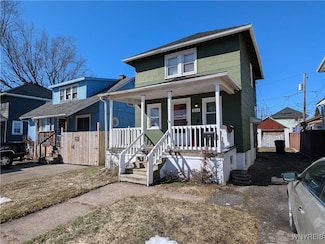 109 Walnut St, Buffalo, NY 14218