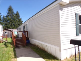 4 Lees Ct, Cuba, NY 14727