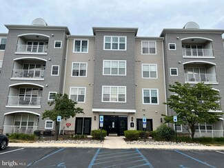 422 Masterson Ct, Trenton, NJ 08618
