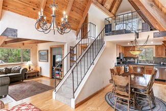860 Talisman Ln, Lake Arrowhead, CA 92352