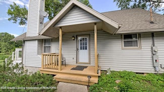 4863 Doane Hwy, Potterville, MI 48876