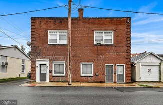 10 S Pitt St, Manheim, PA 17545