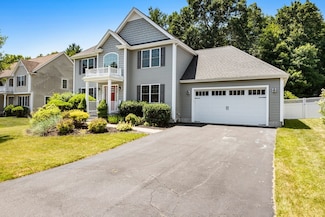 13 Saw Mill Ln, Rockland, MA 02370