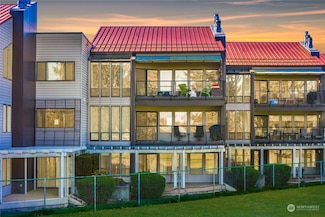 2503 S Cedar St Unit 302, Tacoma, WA 98405