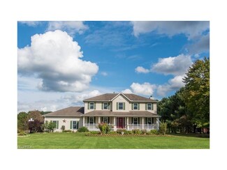11602 Vaughn Rd, Hiram, OH 44234