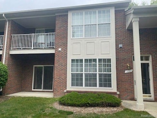 13383 Forest Ridge Blvd Unit 9, Sterling Heights, MI 48313
