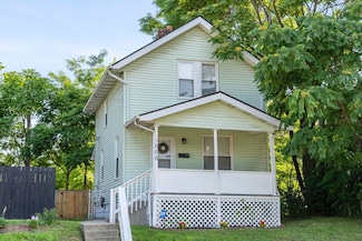 1008 E Whittier St, Columbus, OH 43206