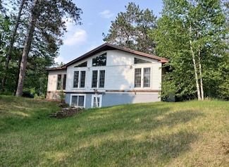 37059 N Pinewood Dr, Bovey, MN 55709