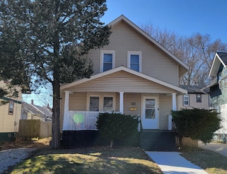 6914 16th Ave, Kenosha, WI 53143