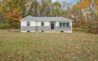 157 Clever Rd, Mc Kees Rocks, PA 15136