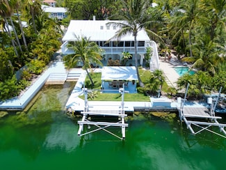 17176 Bonita Ln W, Summerland Key, FL 33042
