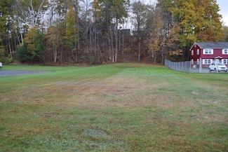 22 Elm St, Lancaster, NH 03584