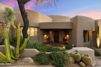 9555 E Celestial Dr, Scottsdale, AZ 85262