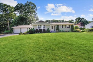 9 Nottingham Way, Cumberland, RI 02864