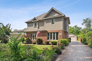 3038 Gregory Ave, Wilmette, IL 60091