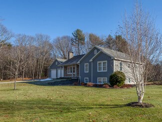6 Dube Ln, Biddeford, ME 04005