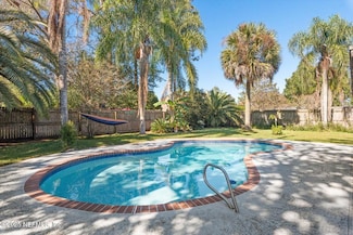 10858 Morgan Horse Dr E, Jacksonville, FL 32257