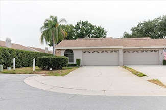 4032 Salem Square Ct, Palm Harbor, FL 34685