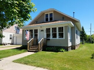 935 S 8th Ave, Wausau, WI 54401