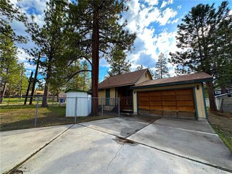 40074 Trail of the Whispering Pines, Big Bear Lake, CA 92315