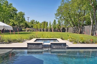 2716 Elmhurst Ave, Oklahoma City, OK 73120