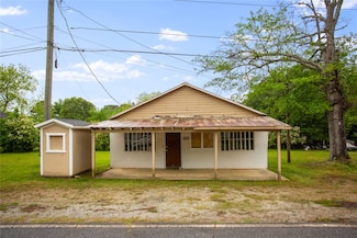 610 S Piedmont St, Westminster, SC 29693