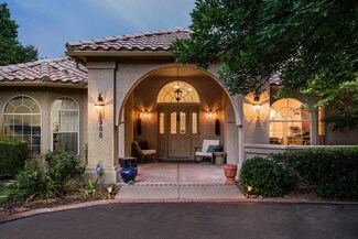 5900 Tinnin Rd NW, Los Ranchos, NM 87107