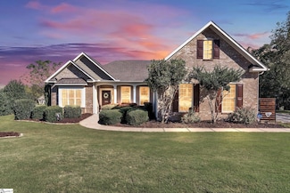 203 Meadows Edge Ct, Anderson, SC 29621