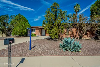 9201 E 26th St, Tucson, AZ 85710
