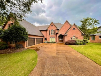 2490 Brotherwood Cove, Collierville, TN 38017