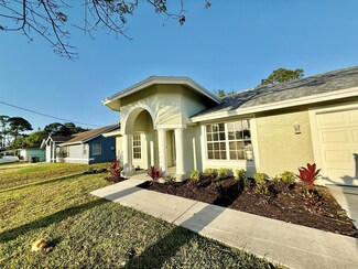 1812 SE Manth Ln, Port Saint Lucie, FL 34983