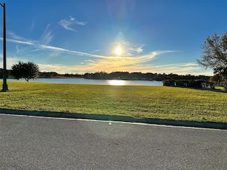 528 Meandering Way, Polk City, FL 33868