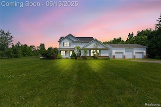 12172 Rynn Rd, Emmett, MI 48022